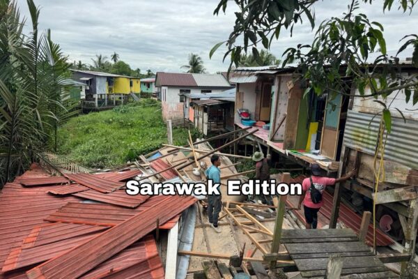 Dapur rumah roboh, 9 penghuni selamat