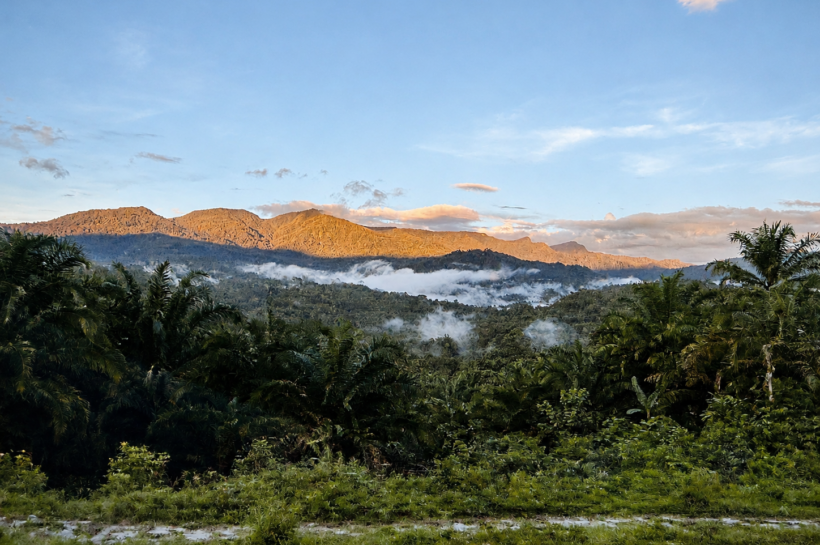 LINAWA, daripada masyarakat yang hidup di atas awan